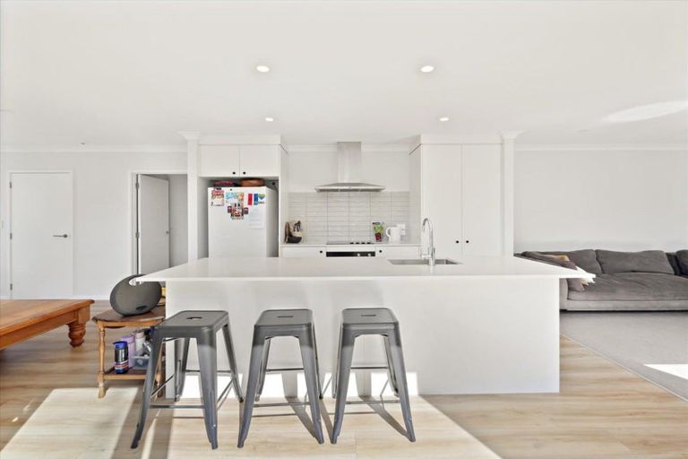 Photo of property in 2a No 2 Road, Te Puke, 3119