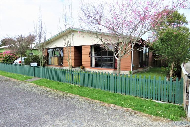 Photo of property in 64 Mill Street, Westport, 7825