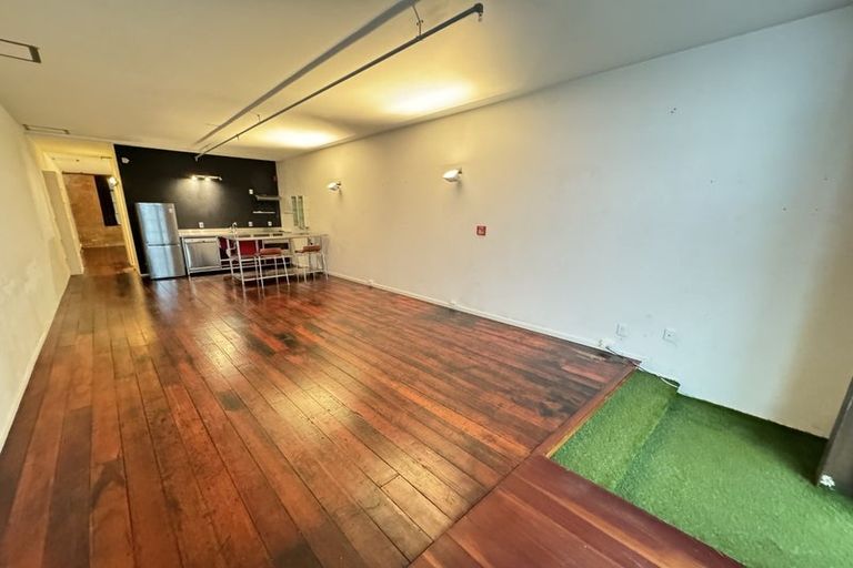 Photo of property in 3/20 Egmont Street, Te Aro, Wellington, 6011