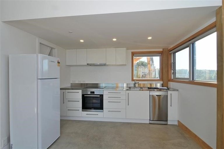 Photo of property in 3 Karepa Street, Brooklyn, Wellington, 6021