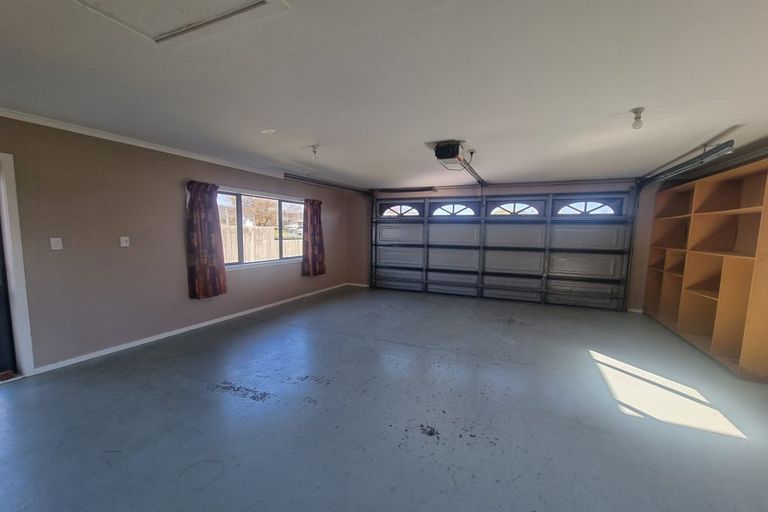 Photo of property in 5 Duggan Drive, Owhata, Rotorua, 3010