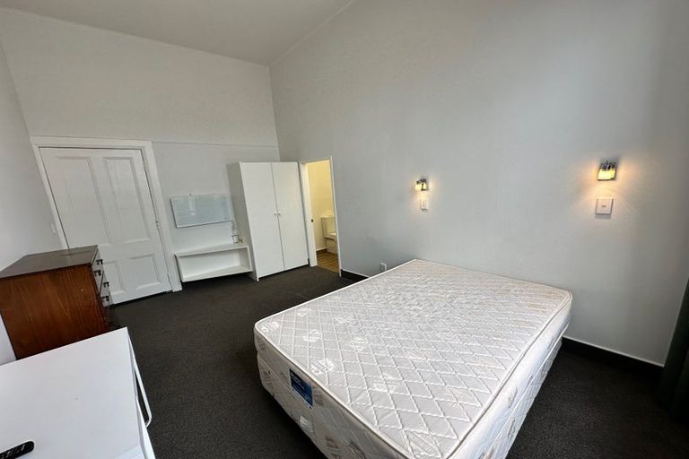 Photo of property in Carillion/the Knoll, 33 Thompson Street, Mount Cook, Wellington, 6011