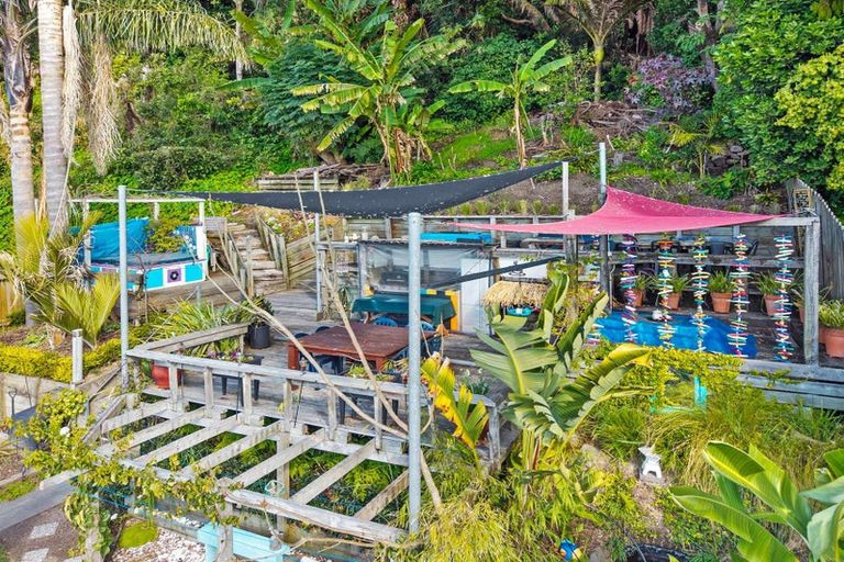 Photo of property in 102 Pohutukawa Avenue, Ohope, 3121