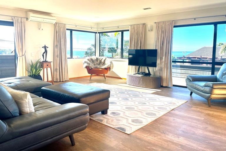Photo of property in 42 Park Rise, Campbells Bay, Auckland, 0630