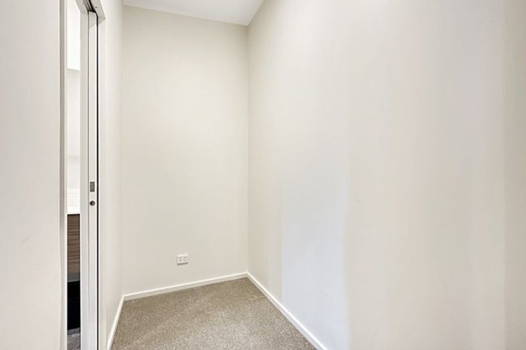 Photo of property in 21 Comer Street, Halswell, Christchurch, 8025