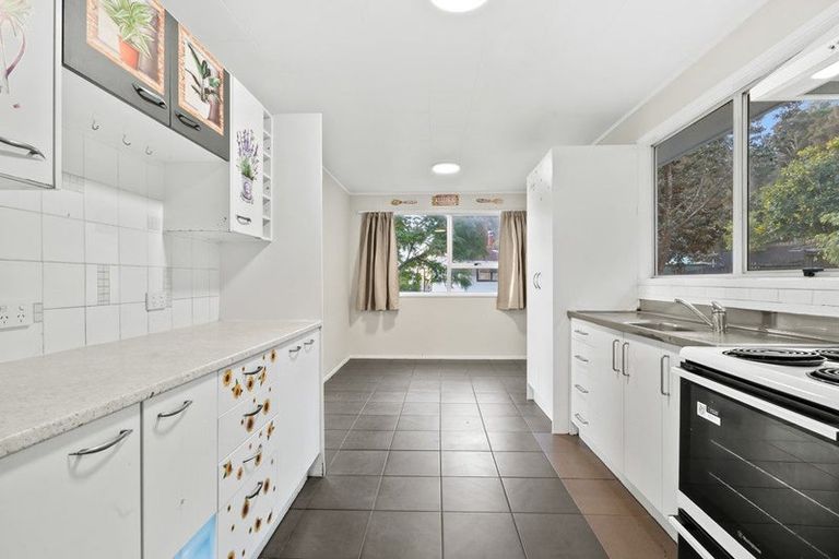 Photo of property in 11 Chrisarda Place, Red Hill, Papakura, 2110
