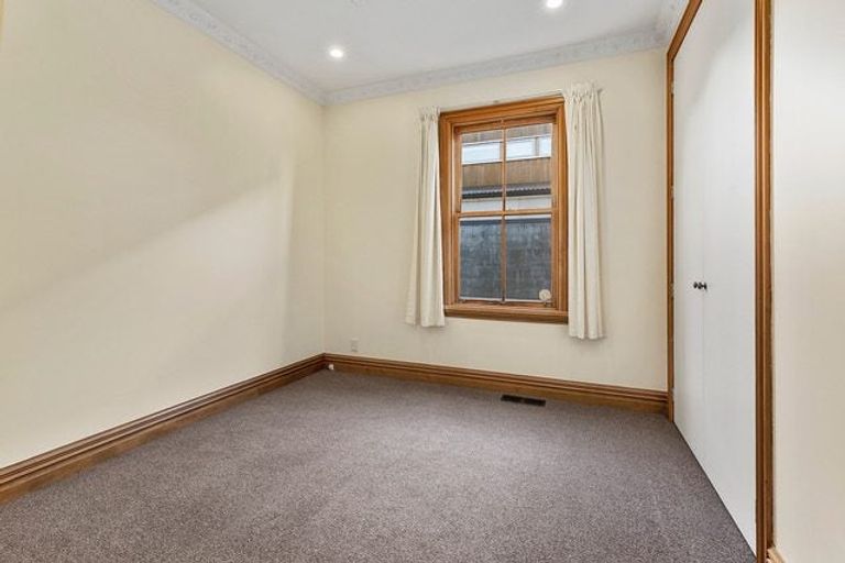 Photo of property in 23 Inglis Street, Seatoun, Wellington, 6022