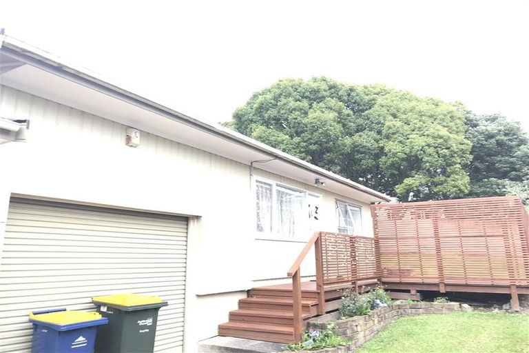 Photo of property in 2/7 Hamilton Place, Glenfield, Auckland, 0629