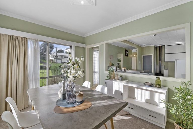 Photo of property in 19 Read Street, Levin, 5510