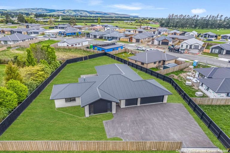 Photo of property in 1 Roach Lane, Amberley, 7481