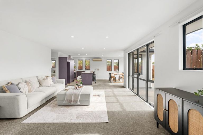 Photo of property in 37 Brookfield Drive, Northwood, Christchurch, 8051
