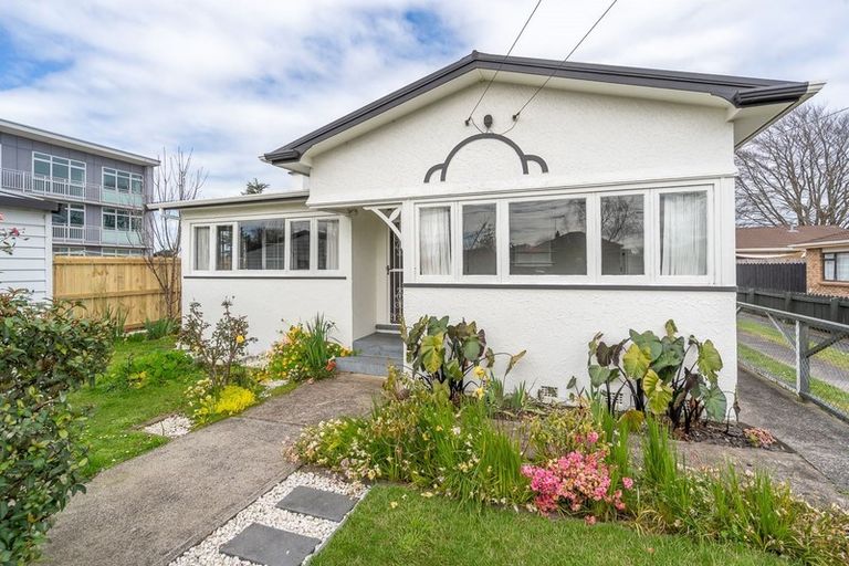 Photo of property in 12 Frances Street, Hamilton East, Hamilton, 3216
