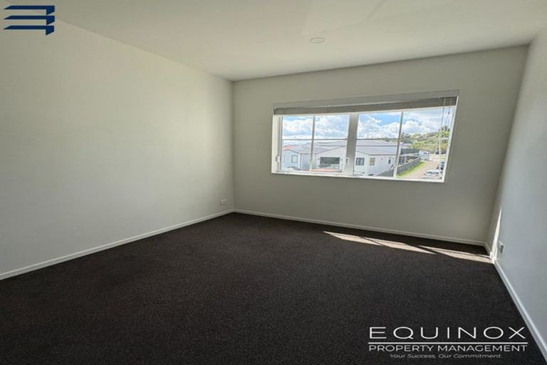 Photo of property in 49 Joseph Street, Flat Bush, Auckland, 2019