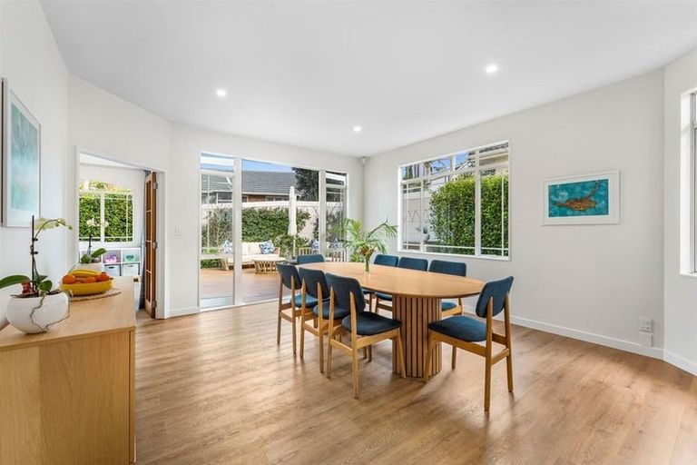 Photo of property in 1/6 Campbell Road, Takapuna, Auckland, 0622