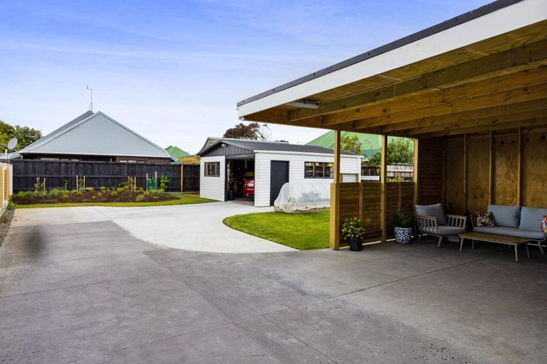 Photo of property in 56 Vogel Street, Hawera, 4610