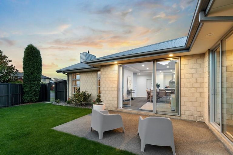 Photo of property in 17 Millstream Drive, Northwood, Christchurch, 8051