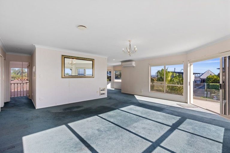 Photo of property in 6a Pacific View Road, Papamoa Beach, Papamoa, 3118