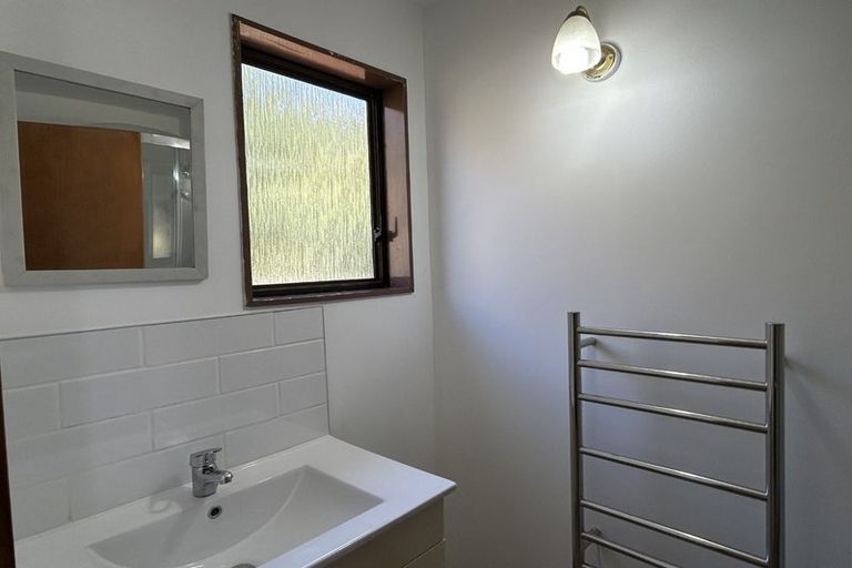 Photo of property in 15a Sunrise Lane, Queenstown, 9300