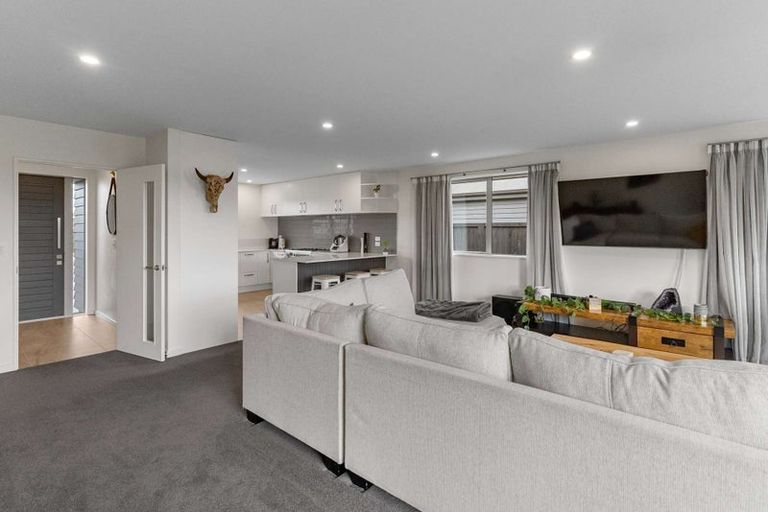 Photo of property in 36 Burnham School Road, Rolleston, 7614