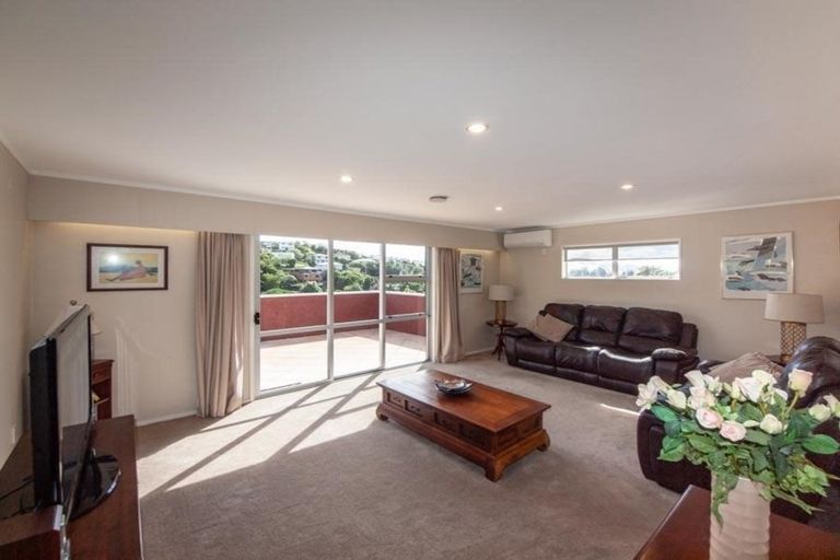 Photo of property in 7 Waterford Drive, Churton Park, Wellington, 6037