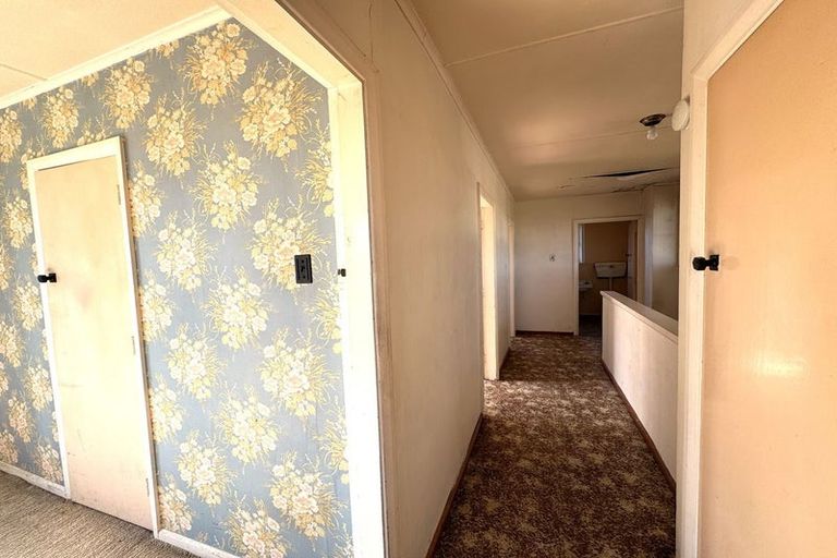 Photo of property in 1 Market Street, Kaitangata, 9210
