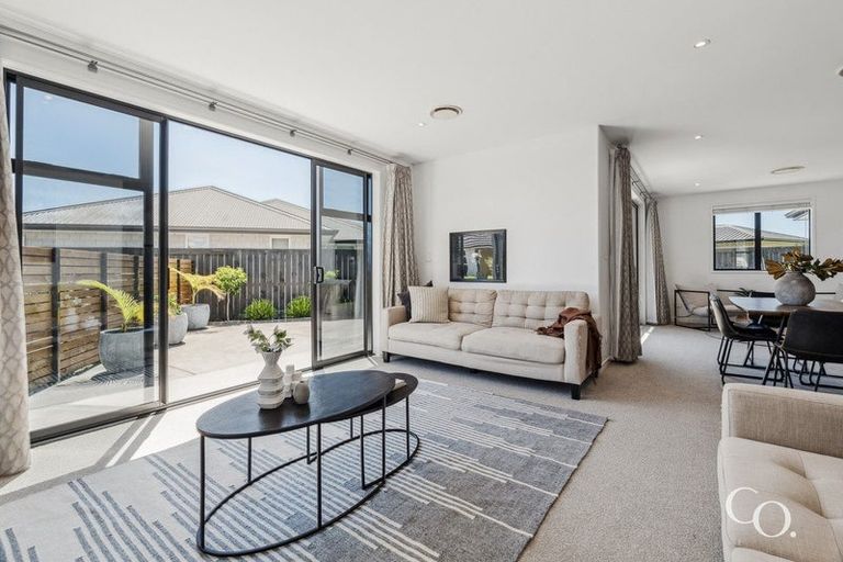 Photo of property in 51 Kahuparere Crescent, Pyes Pa, Tauranga, 3112