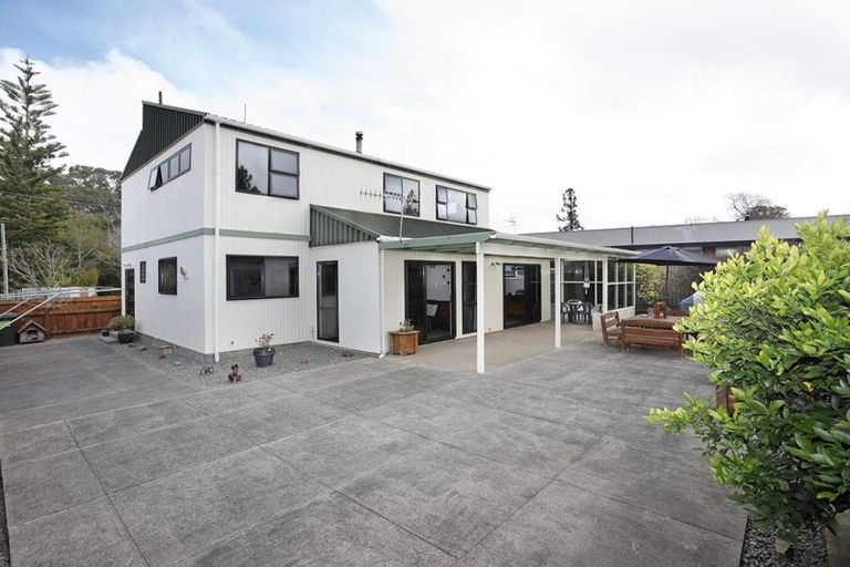 Photo of property in 36 Wanganui Road, Marton, 4710