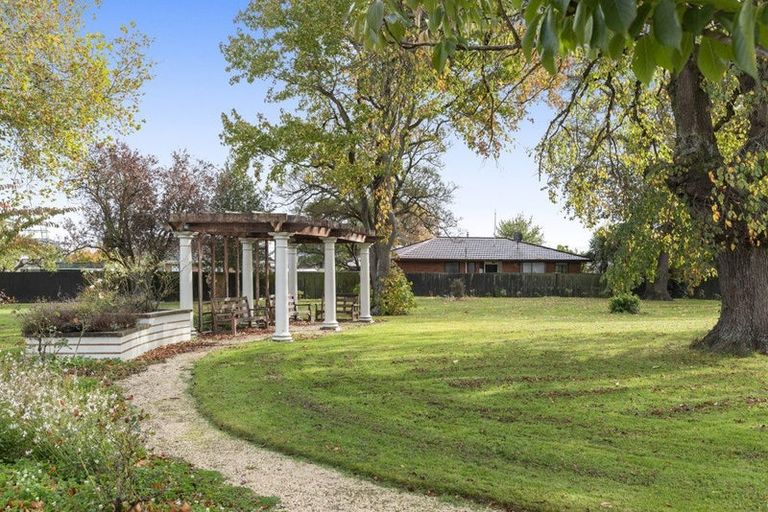 Photo of property in 12 Marble Wood Drive, Papanui, Christchurch, 8053