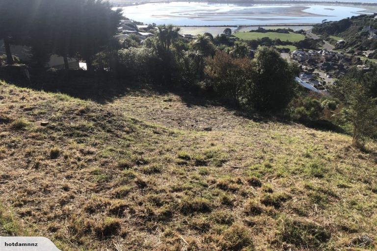Photo of property in 19 Selleck Street, Mount Pleasant, Christchurch, 8081