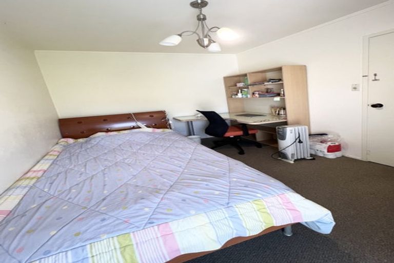 Photo of property in 54 Kennedy Avenue, Forrest Hill, Auckland, 0620