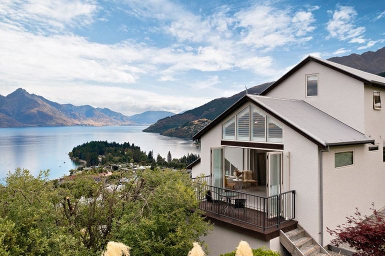 Photo of property in 7b Manchester Place, Queenstown, 9300