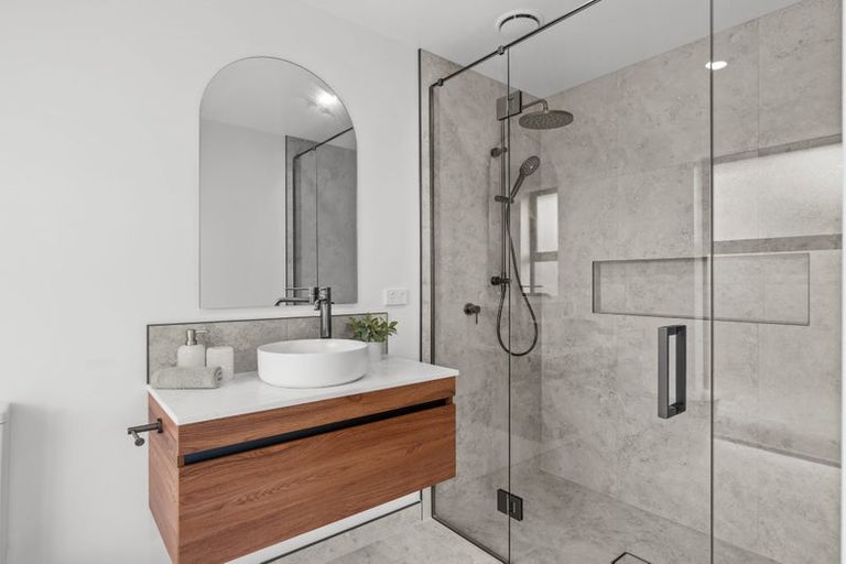 Photo of property in 13 Whitby Street, Burnside, Christchurch, 8053