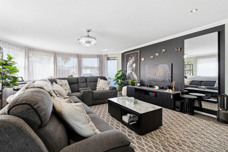 Photo of property in 6b Reid Avenue, Mosgiel, 9024