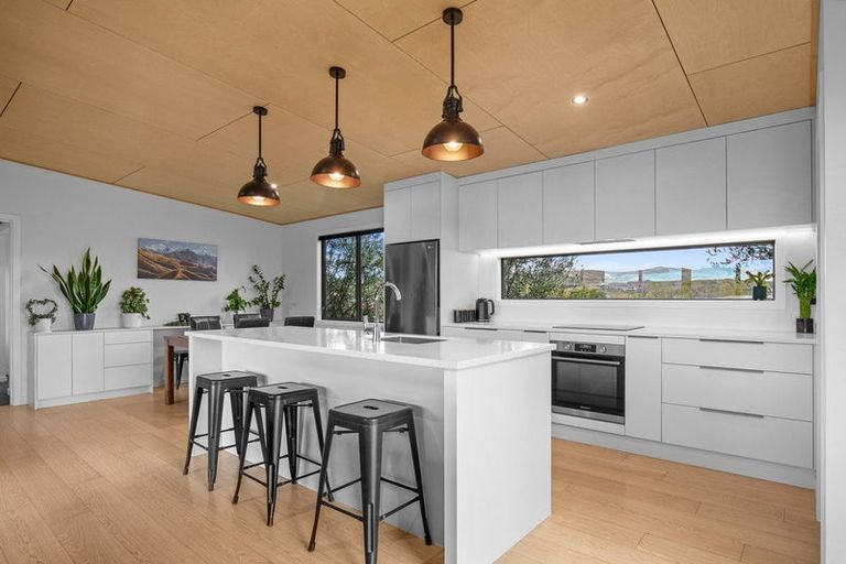 Photo of property in 28 Gartley Lane, Springvale, Alexandra, 9393