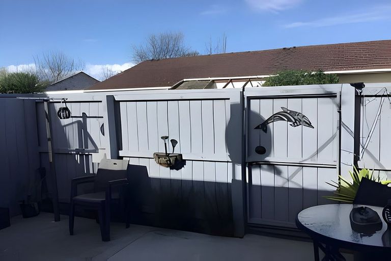 Photo of property in 2/172 Geraldine Street, Edgeware, Christchurch, 8013