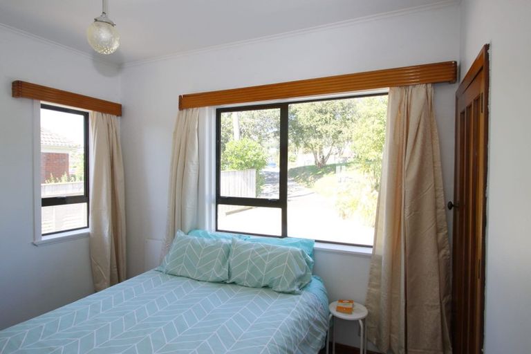 Photo of property in 20 Bould Street, Johnsonville, Wellington, 6037