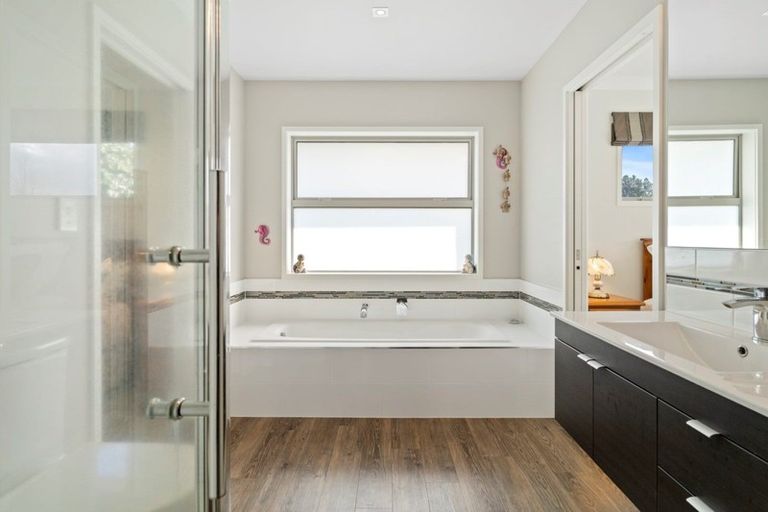 Photo of property in 130r Phillips Drive, Oropi, Tauranga, 3173