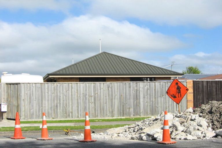 Photo of property in 13b Fraser Place, Rangiora, 7400