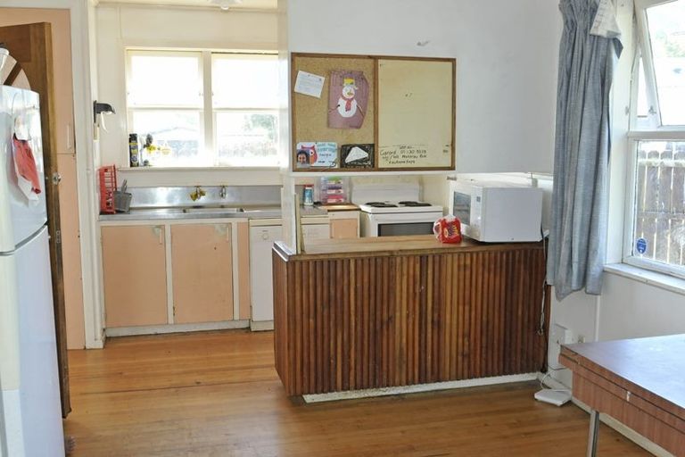 Photo of property in 127 Lancaster Road, Beach Haven, Auckland, 0626