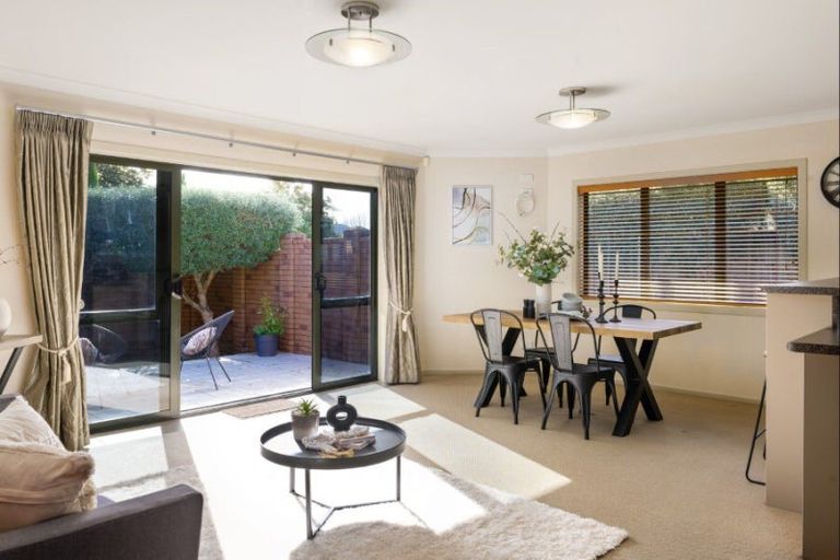 Photo of property in 10 Ellsworth Place, Chartwell, Hamilton, 3210