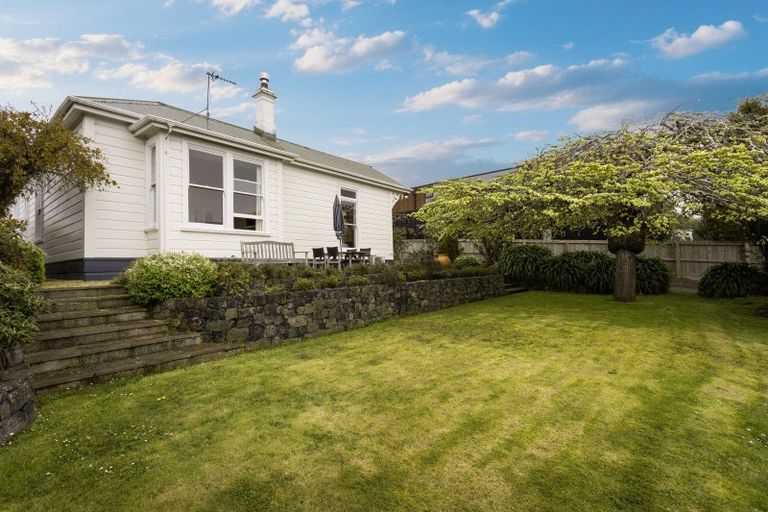 Photo of property in 14 Highgate, Belleknowes, Dunedin, 9011