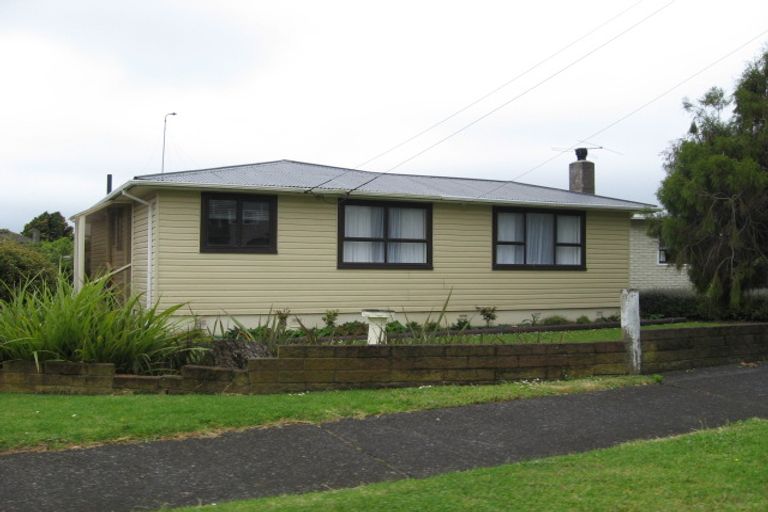 Photo of property in 9 Matapouri Road, Mangere Bridge, Auckland, 2022