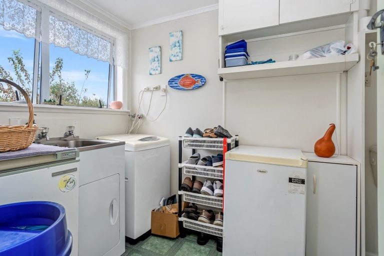 Photo of property in 11 Thompson Place, Tikipunga, Whangarei, 0112