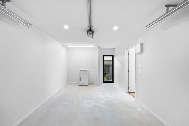 Photo of property in 3/71 Sullivan Avenue, Woolston, Christchurch, 8023