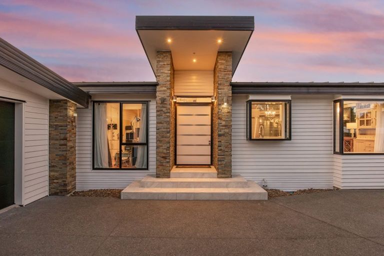 Photo of property in 129 Otaki Street, Kaiapoi, 7630