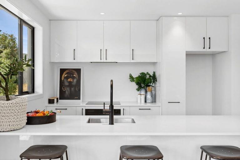 Photo of property in 93 Plantation Road, Wanaka, 9305