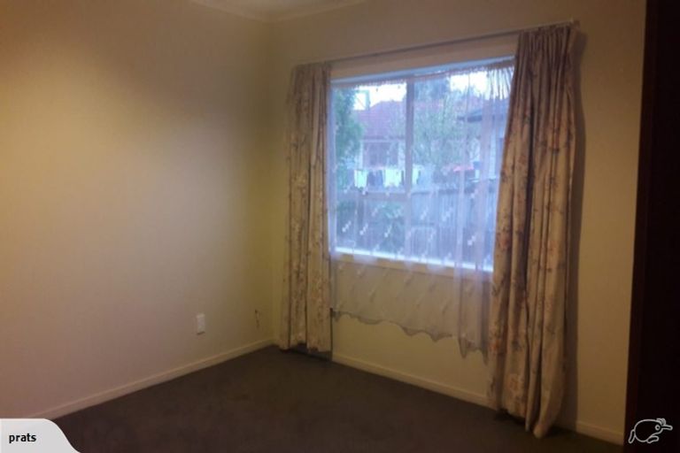 Photo of property in 23 Faith Bullock Place, New Lynn, Auckland, 0600