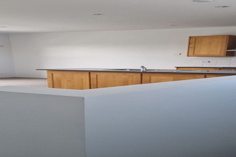Photo of property in 1/63 Kestev Drive, Flat Bush, Auckland, 2016