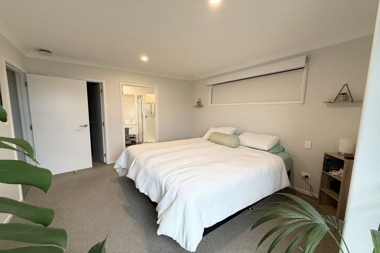 Photo of property in 51 Hills View Drive, Papamoa, 3118