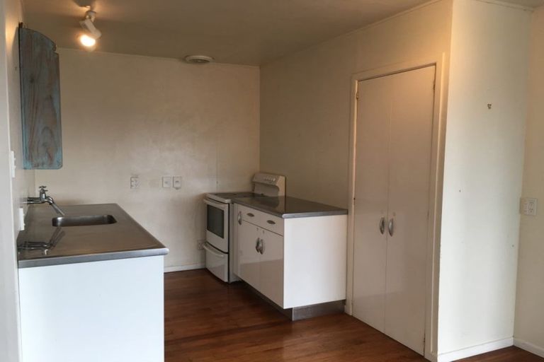 Photo of property in 60 Orangi Kaupapa Road, Northland, Wellington, 6012